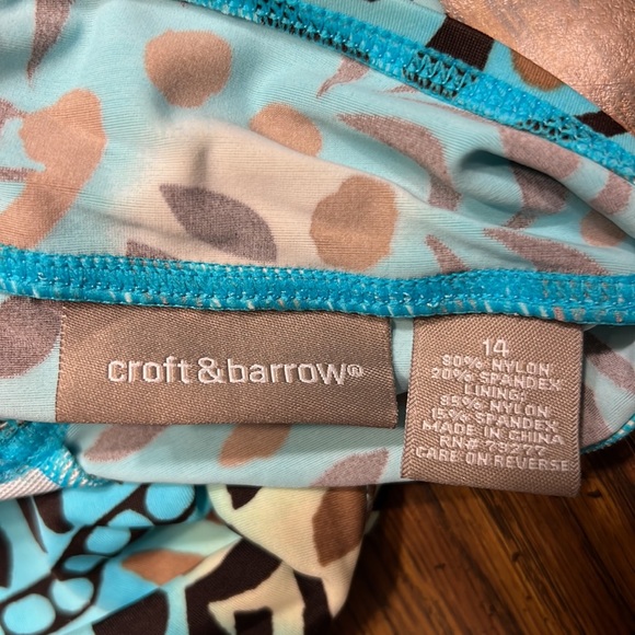 Croft & Barrow Swimsuit Top Size 14 - Picture 5 of 5